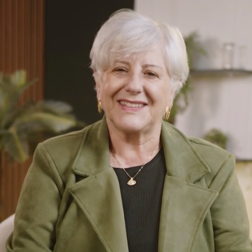 Dra. Denise Schoeps